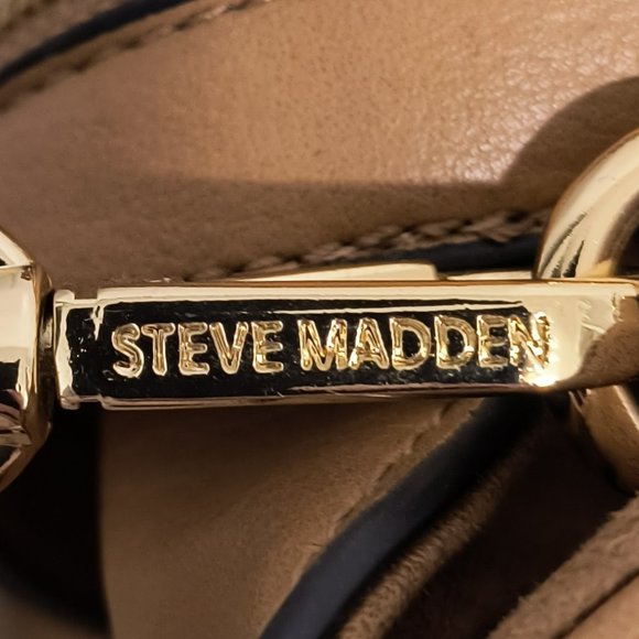 Steve Madden Purse - Picture 3 of 5